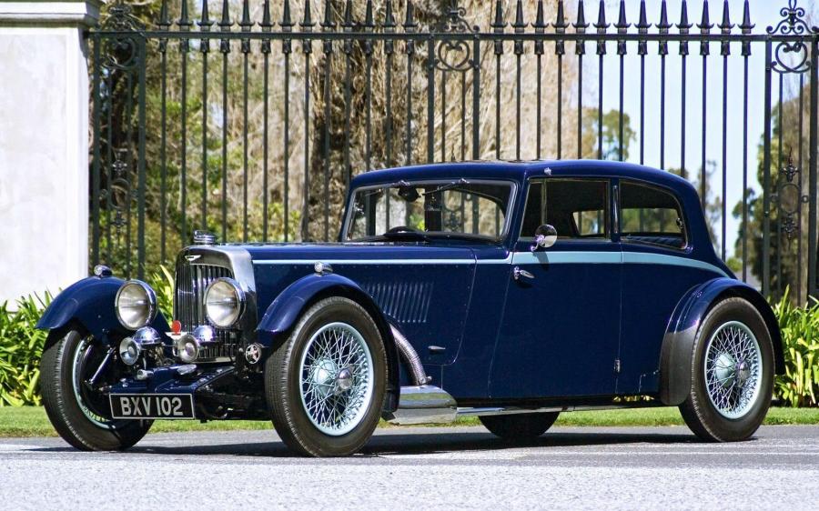 Aston Martin 1&frac12;-Litre Mk II Saloon '1934 - 36